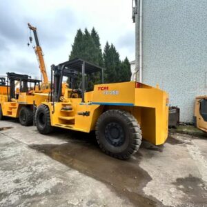 TCM FD250 Forklift
